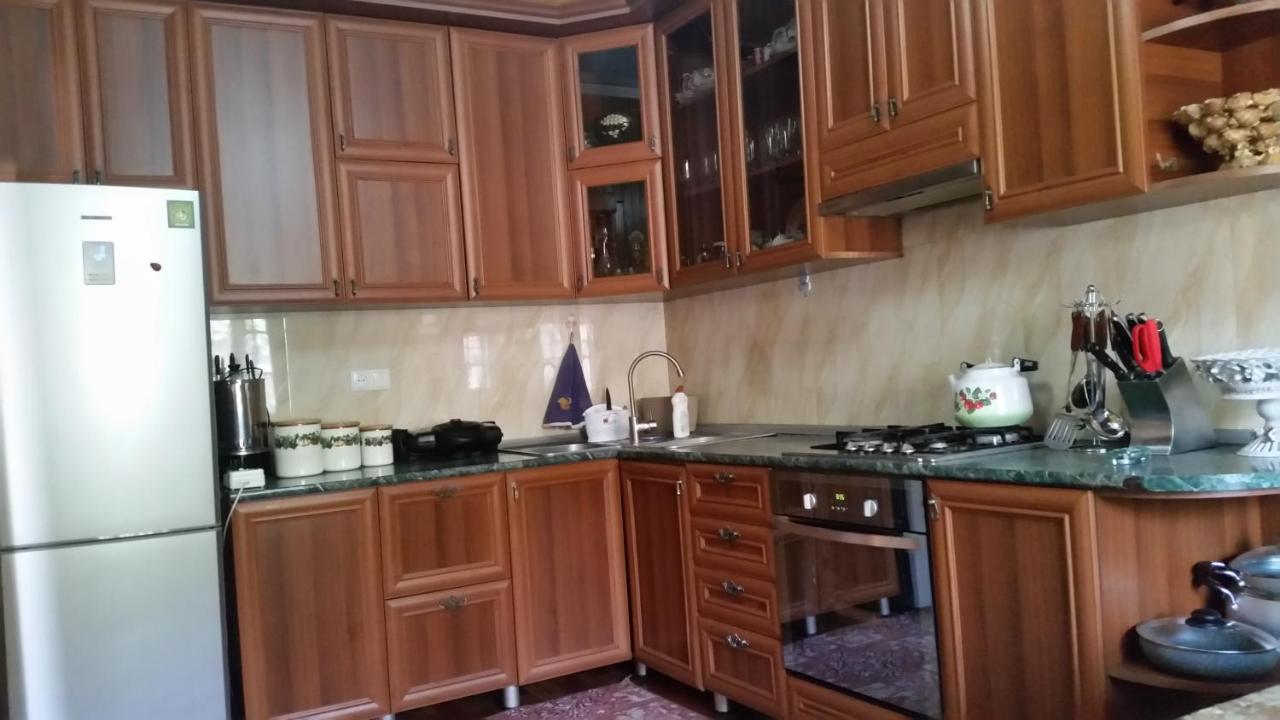Villa In Тбілісі Екстер'єр фото